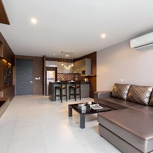One-Bedroom Room